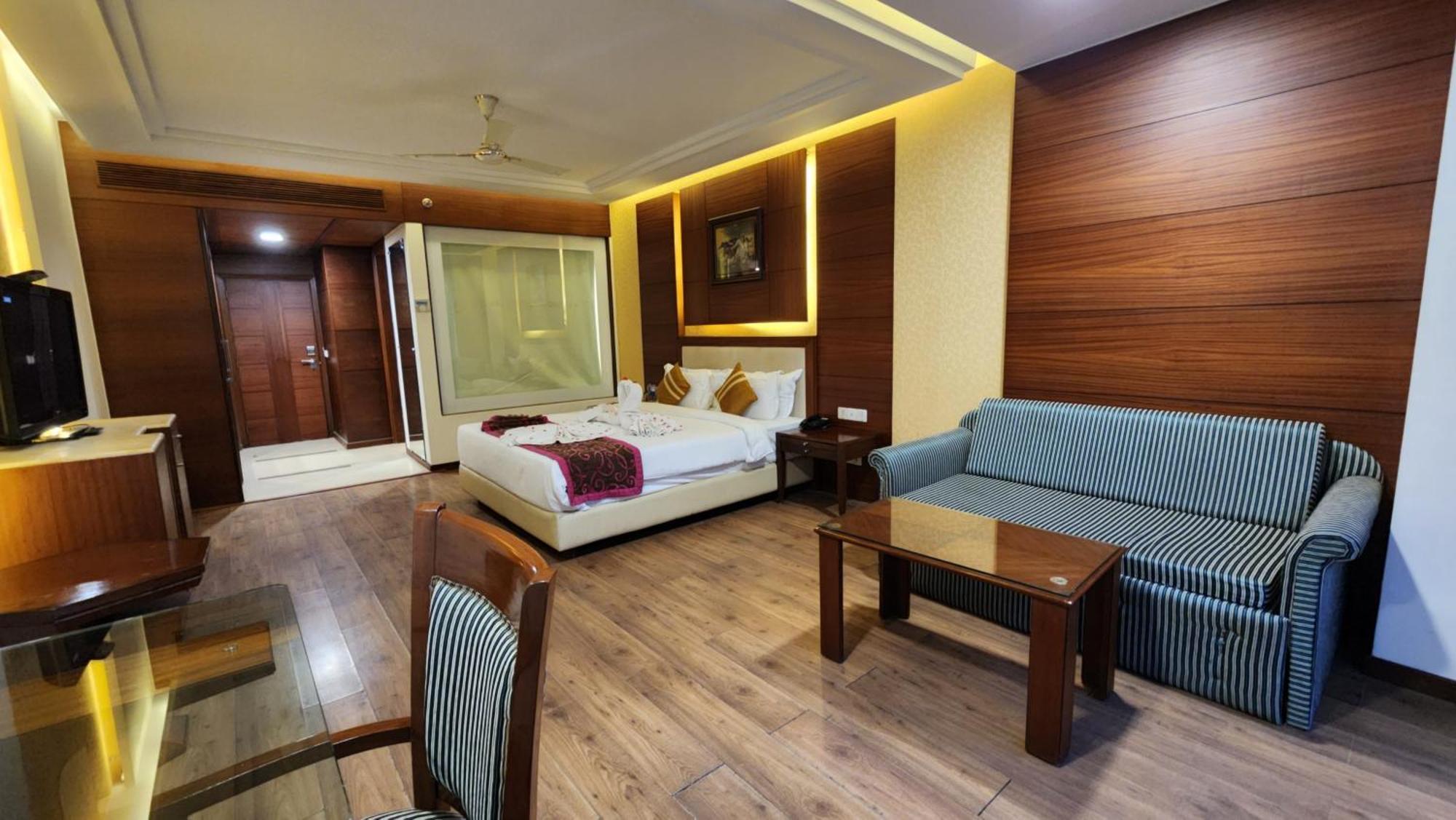 Hotel Royal Ark - Kasauli Luaran gambar