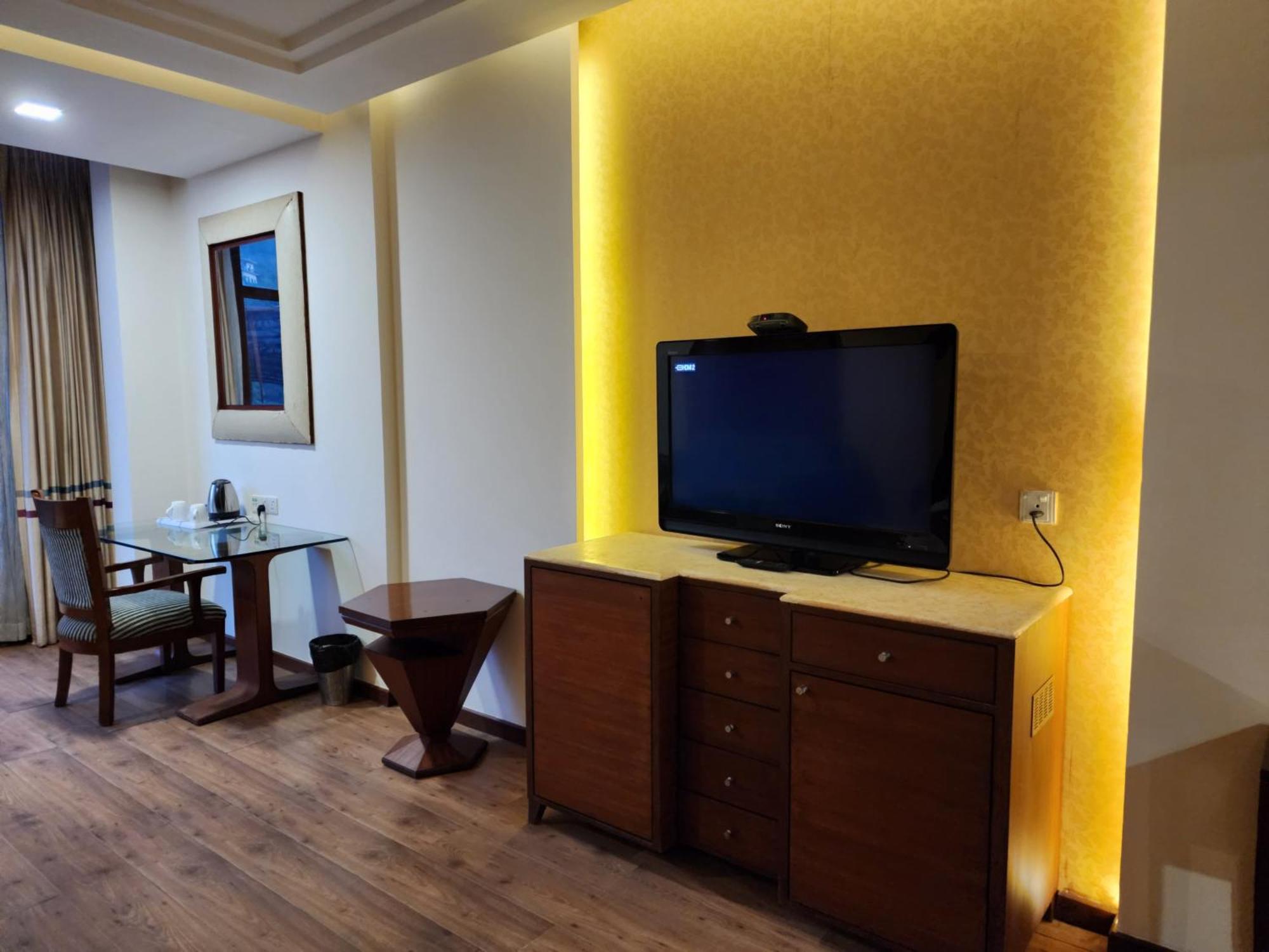 Hotel Royal Ark - Kasauli Luaran gambar