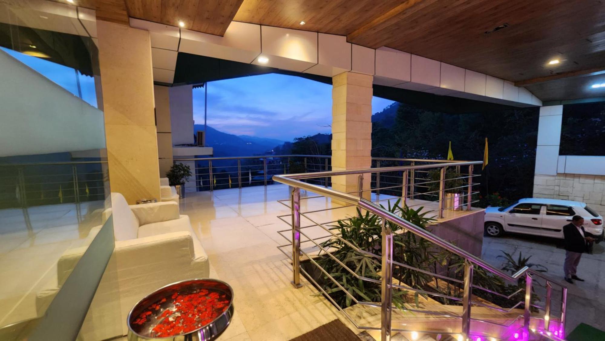 Hotel Royal Ark - Kasauli Luaran gambar
