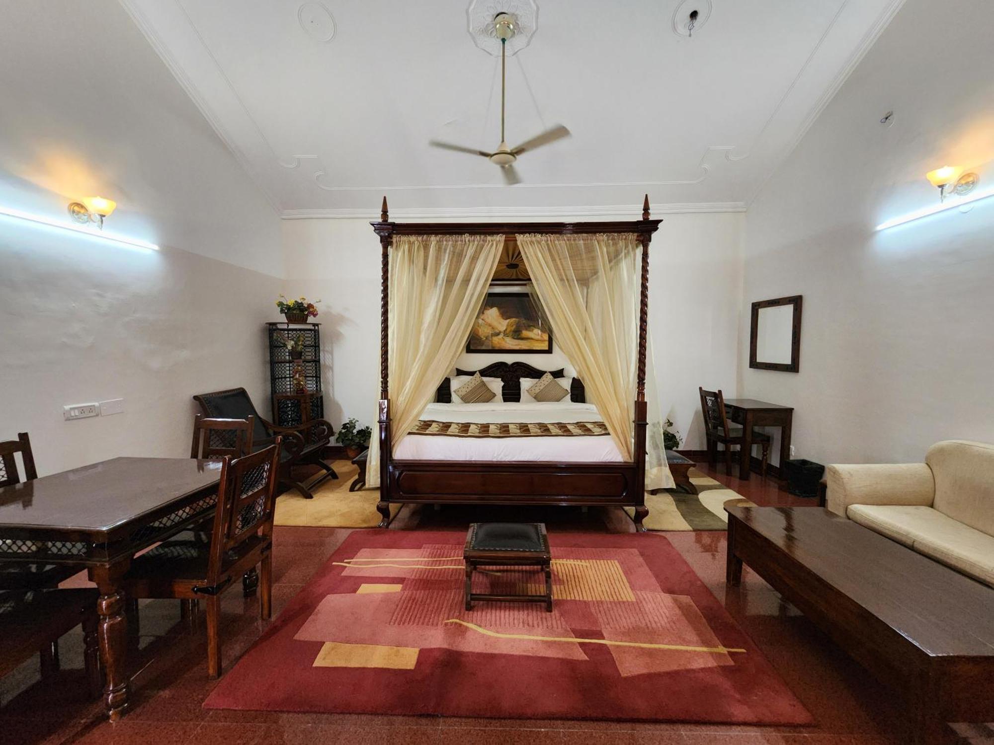 Hotel Royal Ark - Kasauli Luaran gambar